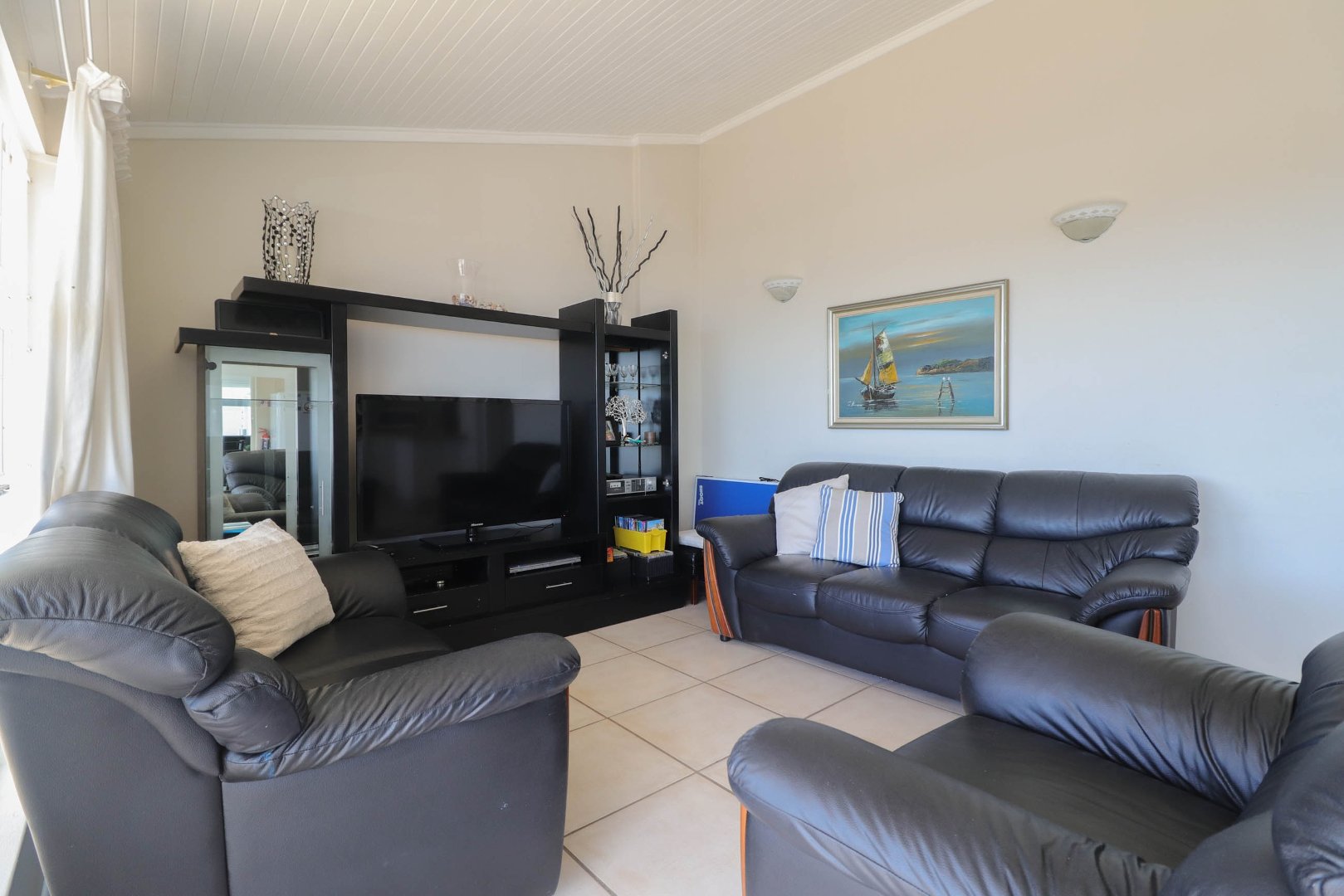 7 Bedroom Property for Sale in Mossel Bay Central Western Cape